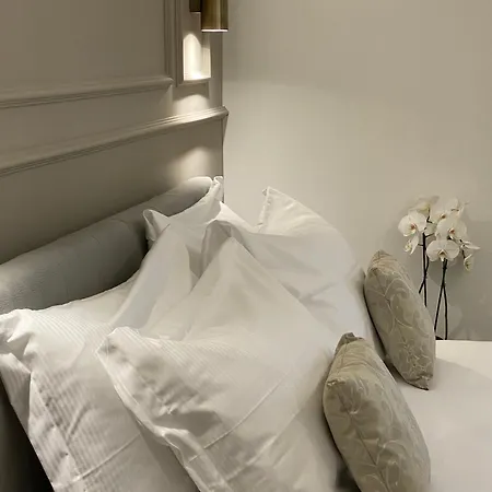 De Vince - Luxury - Termini Гостевой дом 4*